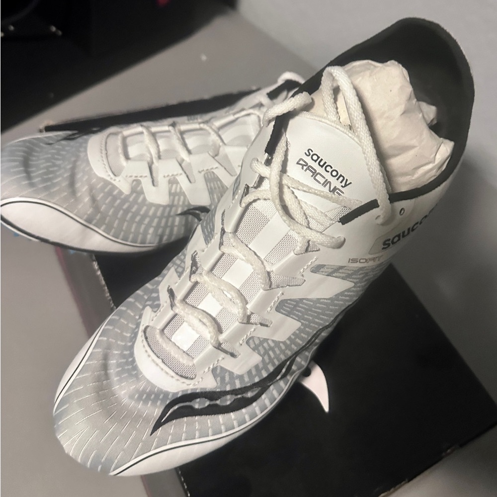 Saucony Ballista 2 Men’s 11 NWT